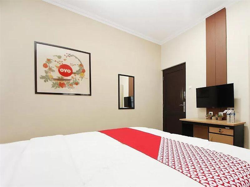 Oyo 572 Omah Gedongkuning Syariah Homestay Yogyakarta Exterior foto