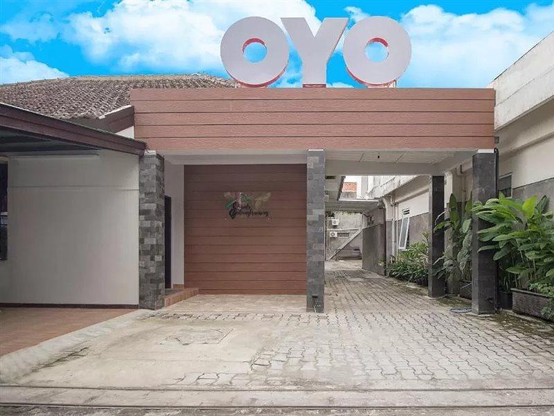 Oyo 572 Omah Gedongkuning Syariah Homestay Yogyakarta Exterior foto